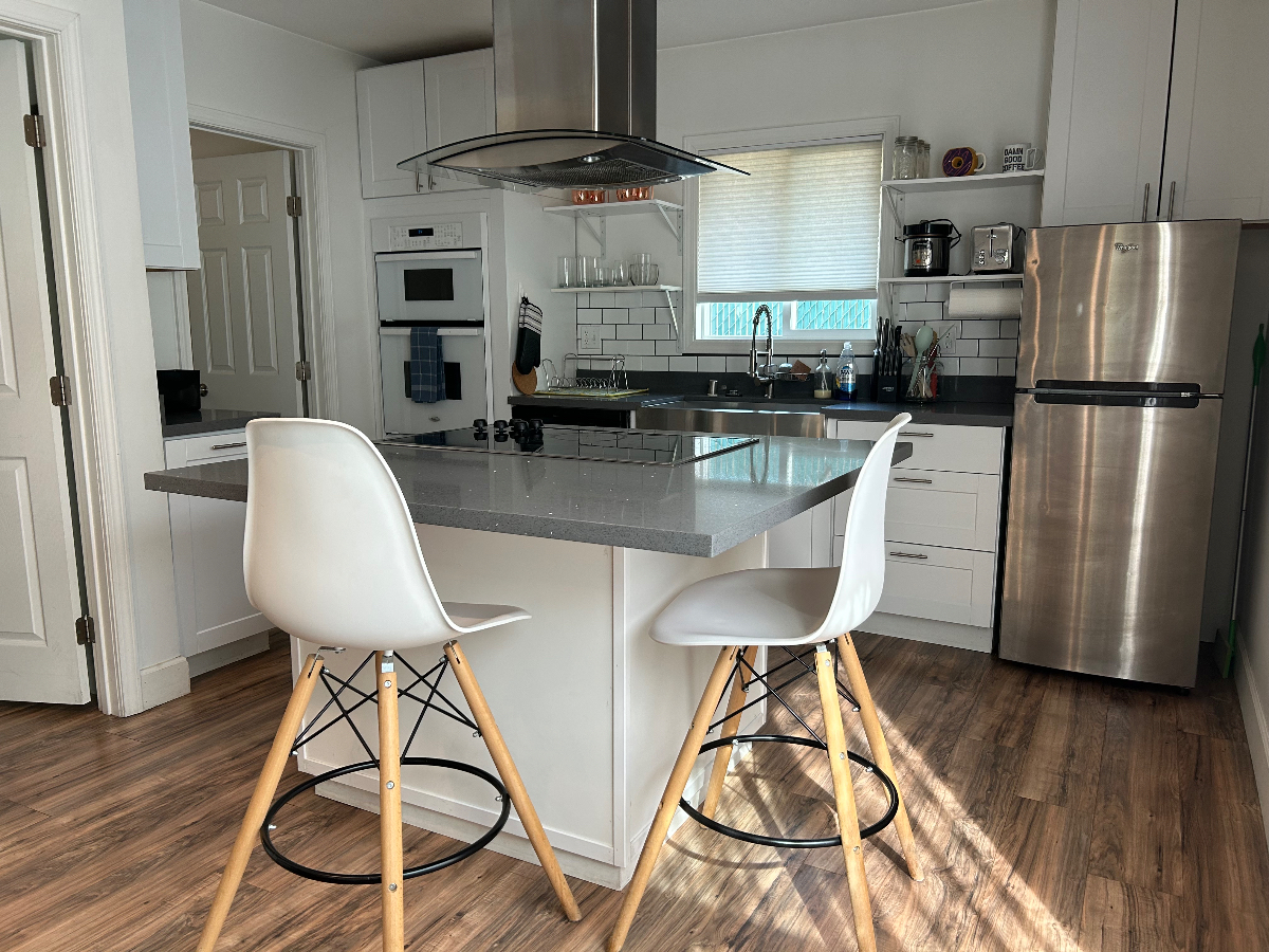 Tastefully remodeled home by DTLA & USC KECK - Photo 5