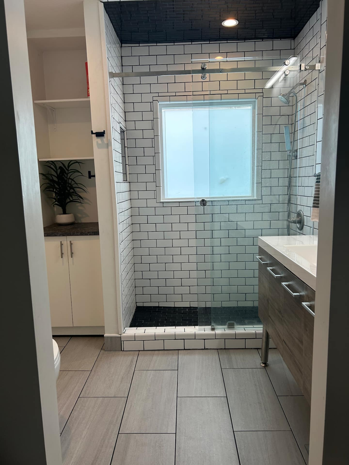 Tastefully remodeled home by DTLA & USC KECK - Photo 6