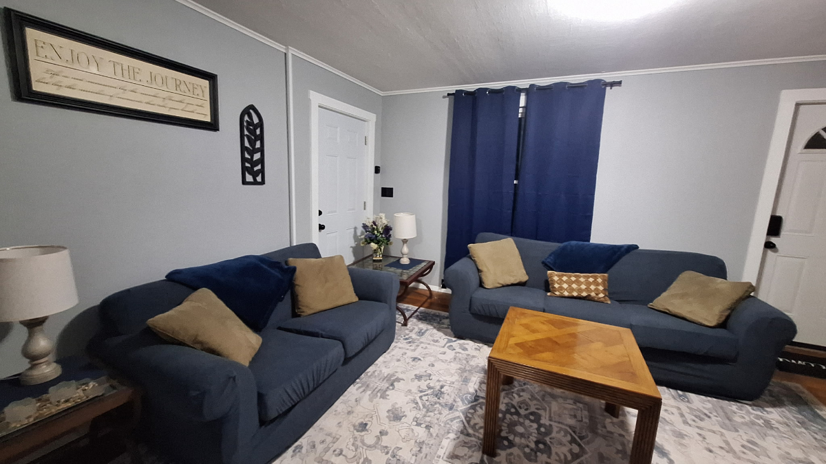 3BR Apartment close to Downtown, SUNY & Lake Ontario | Under 20 minutes to Novelis & Nine Mile, 30 M - Photo 7