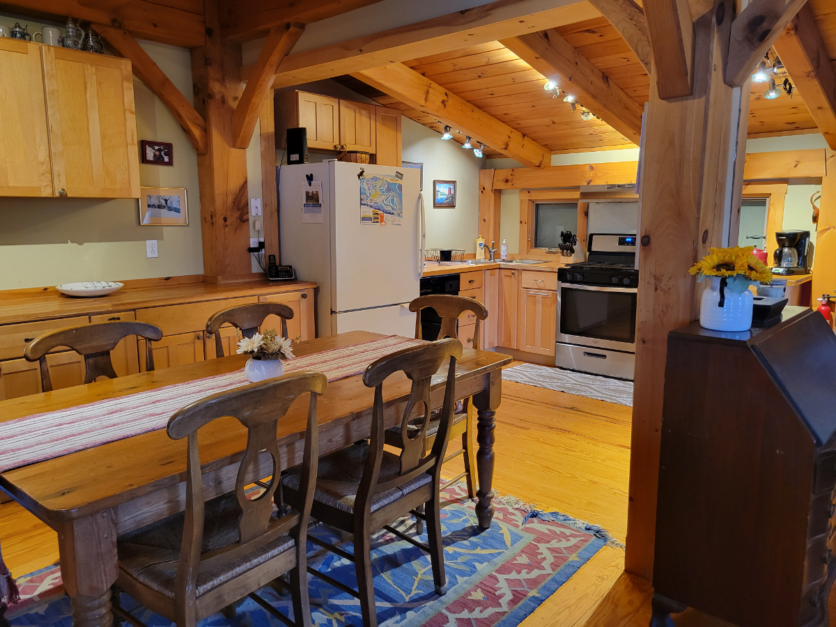 Cozy Entire 3 BR Home in Bolton/Richmond VT - Photo 3