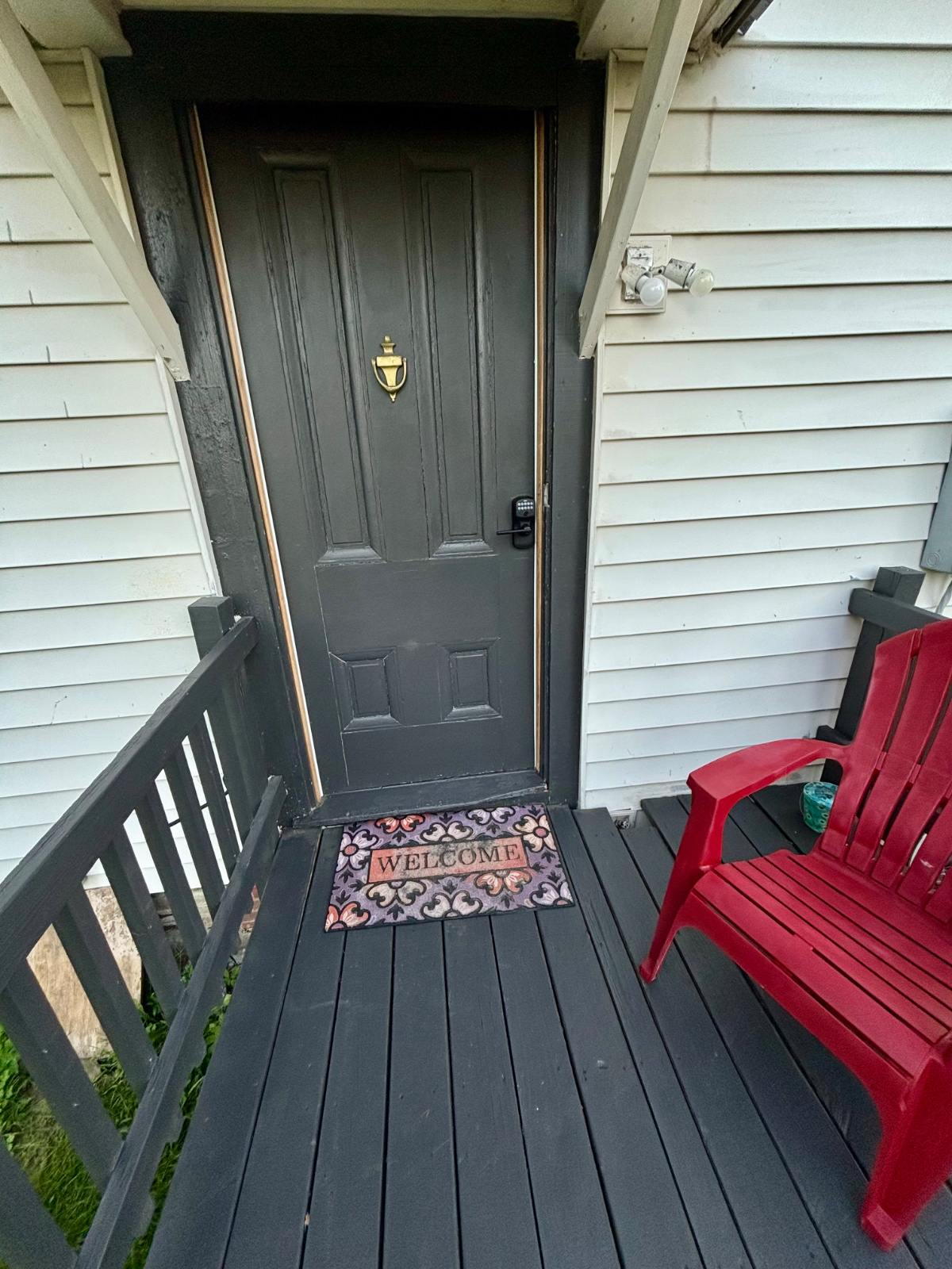 Private apartment in historic Vermont house - Photo 9