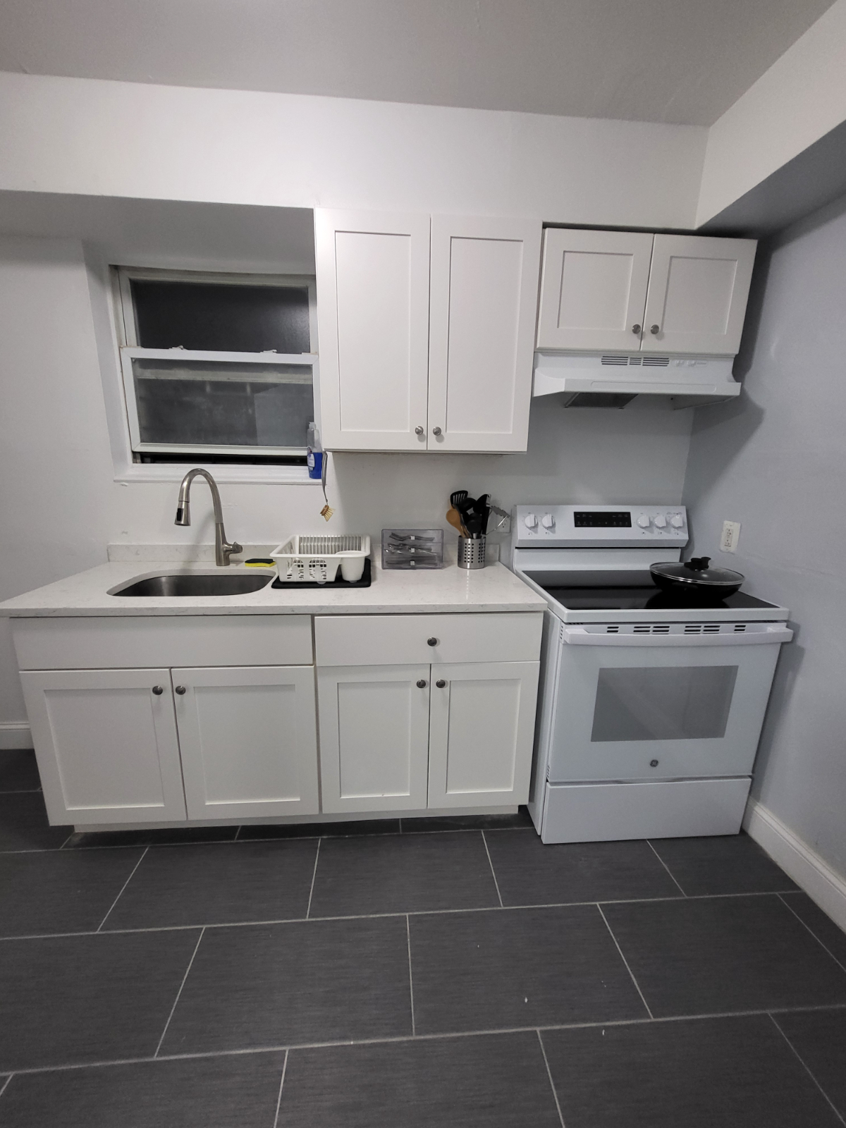 Spacious Room in Northern Bronx, Williamsbridge Area - Photo 9