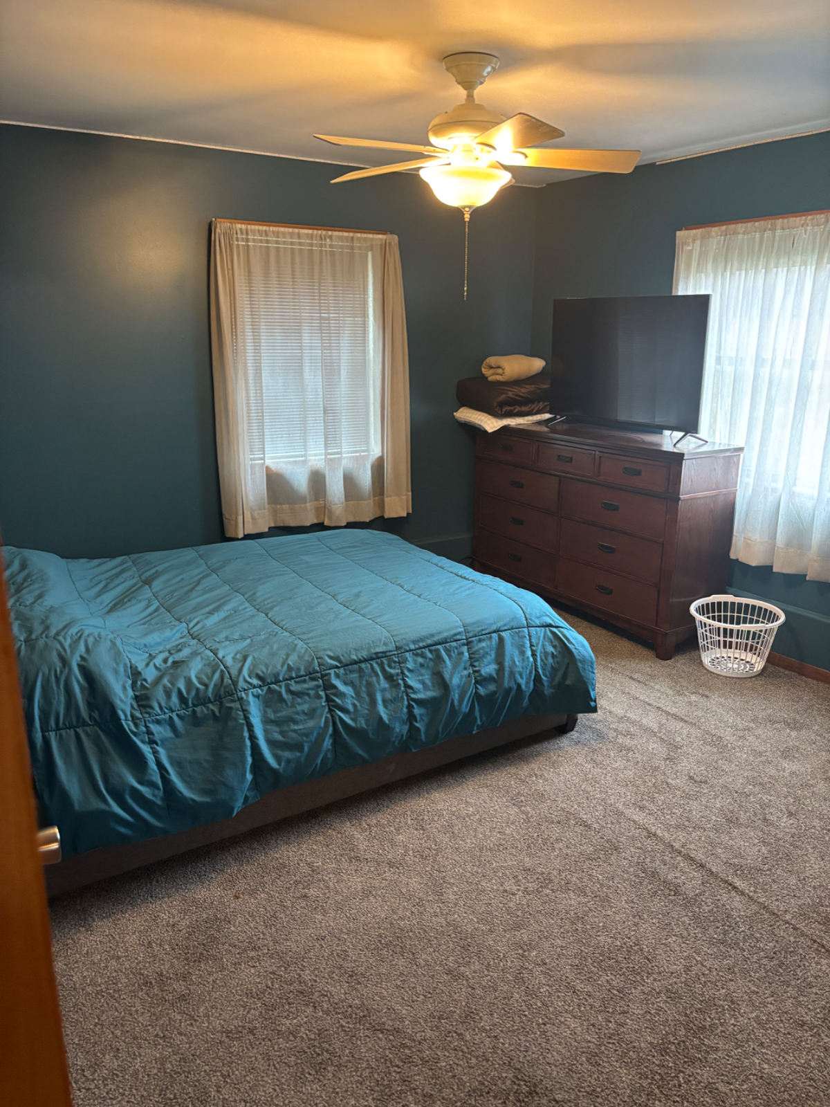 Cozy bedroom at the Relaxing Chalet - Photo 8