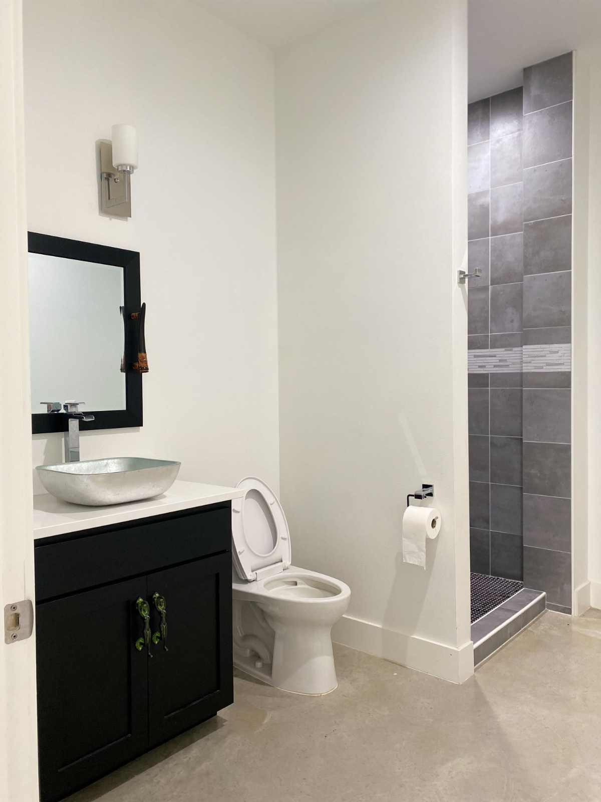 Brand-New Industrial-Style Home on Acreage Near Samsung - Photo 8