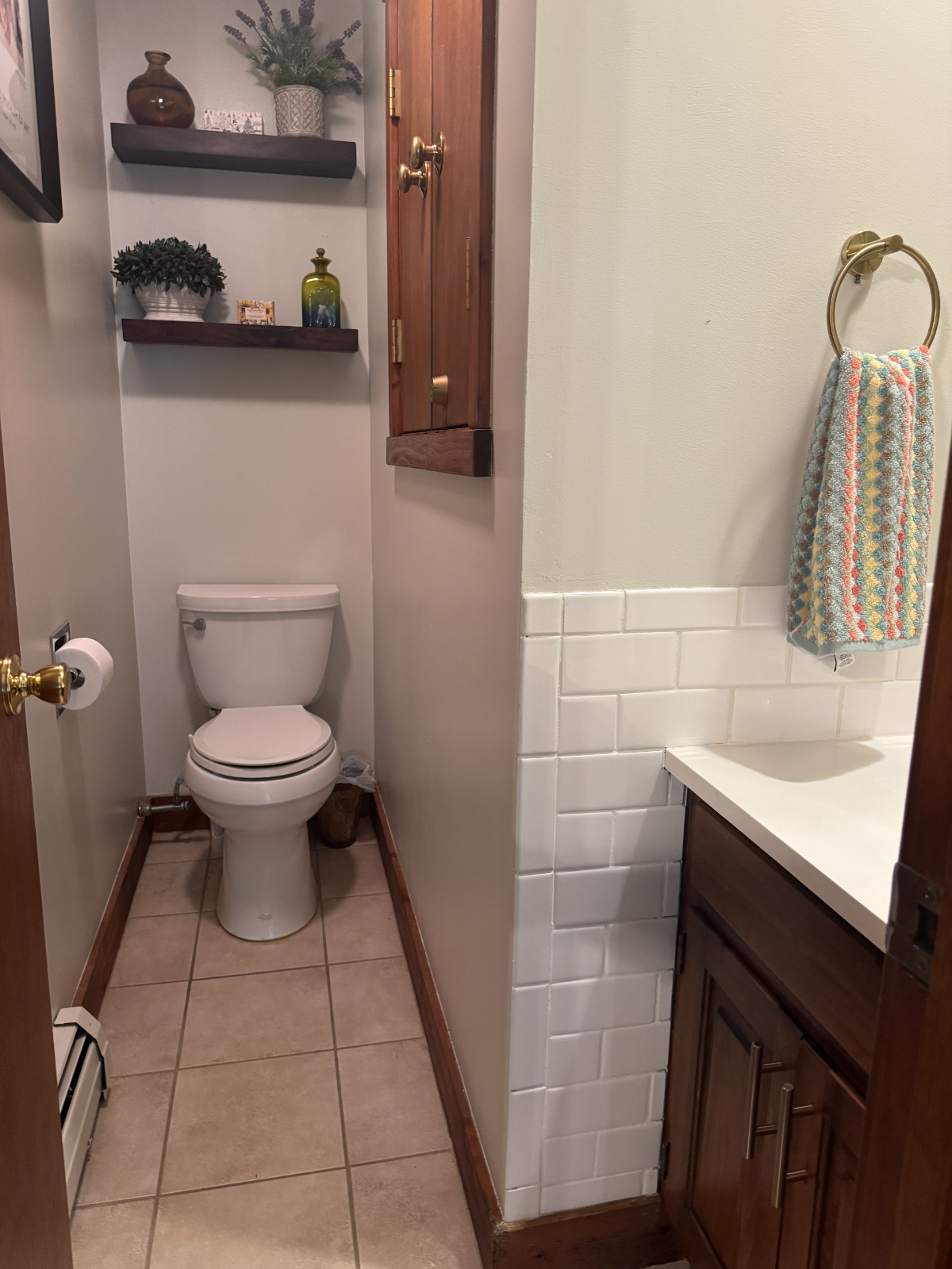Furnished 2 Bedroom Condo - Photo 9