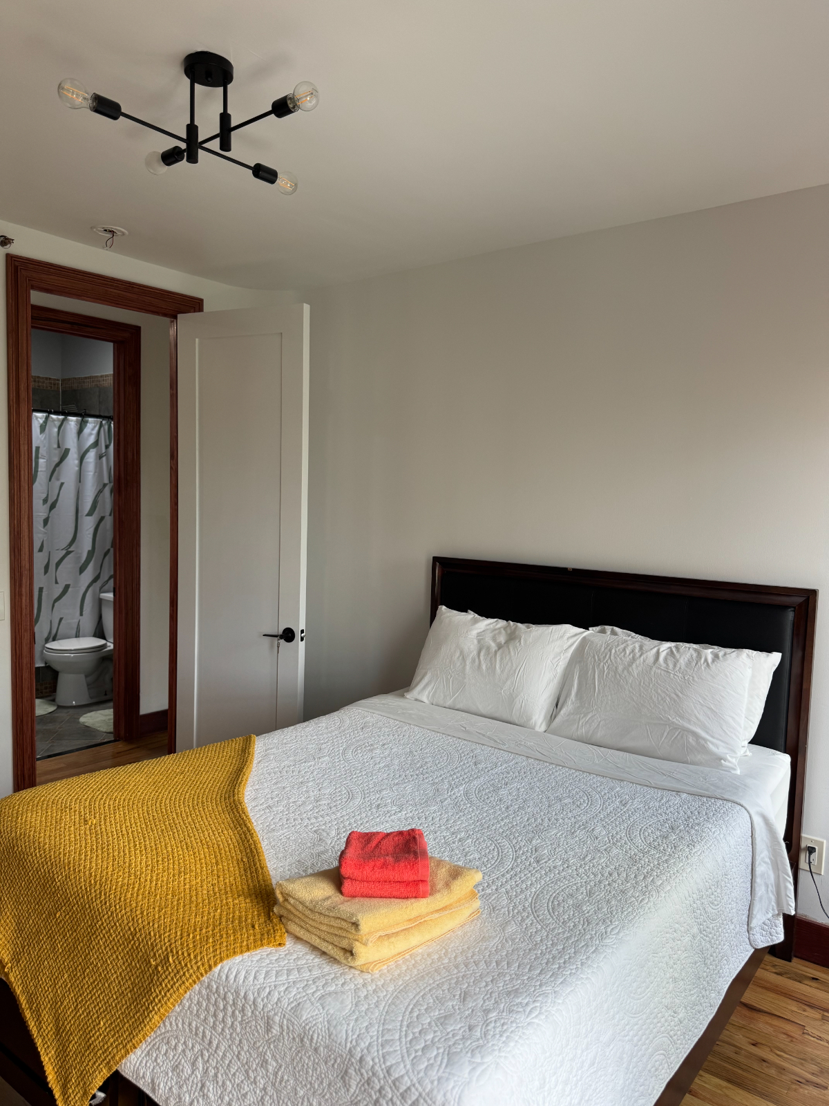 Pur Bonheur - In Brooklyn - Photo 12