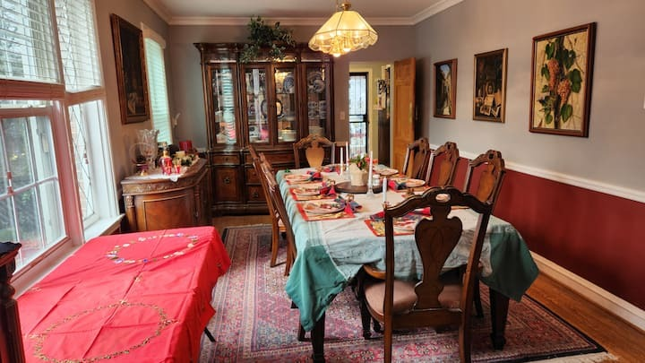 Amazing 3BR Furnished Retreat w/ Garden Oasis & Hot Tub -- Outstanding Location - Photo 10