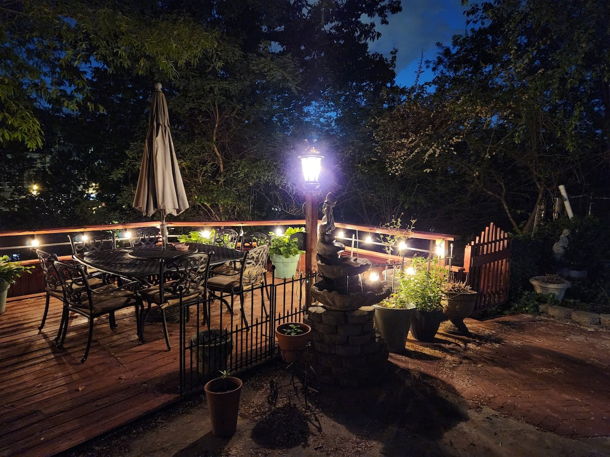 Amazing 3BR Furnished Retreat w/ Garden Oasis & Hot Tub -- Outstanding Location - Photo 1