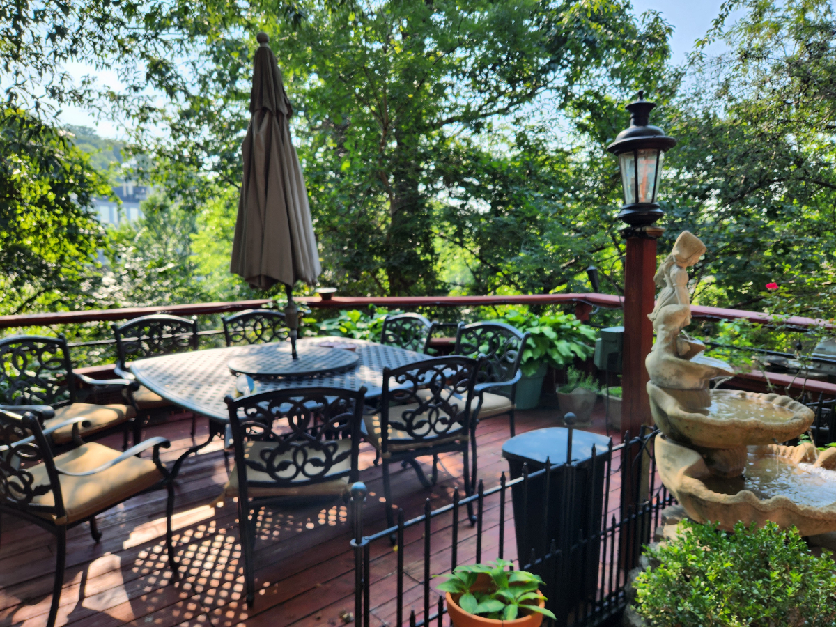 Amazing 3BR Furnished Retreat w/ Garden Oasis & Hot Tub -- Outstanding Location - Photo 2