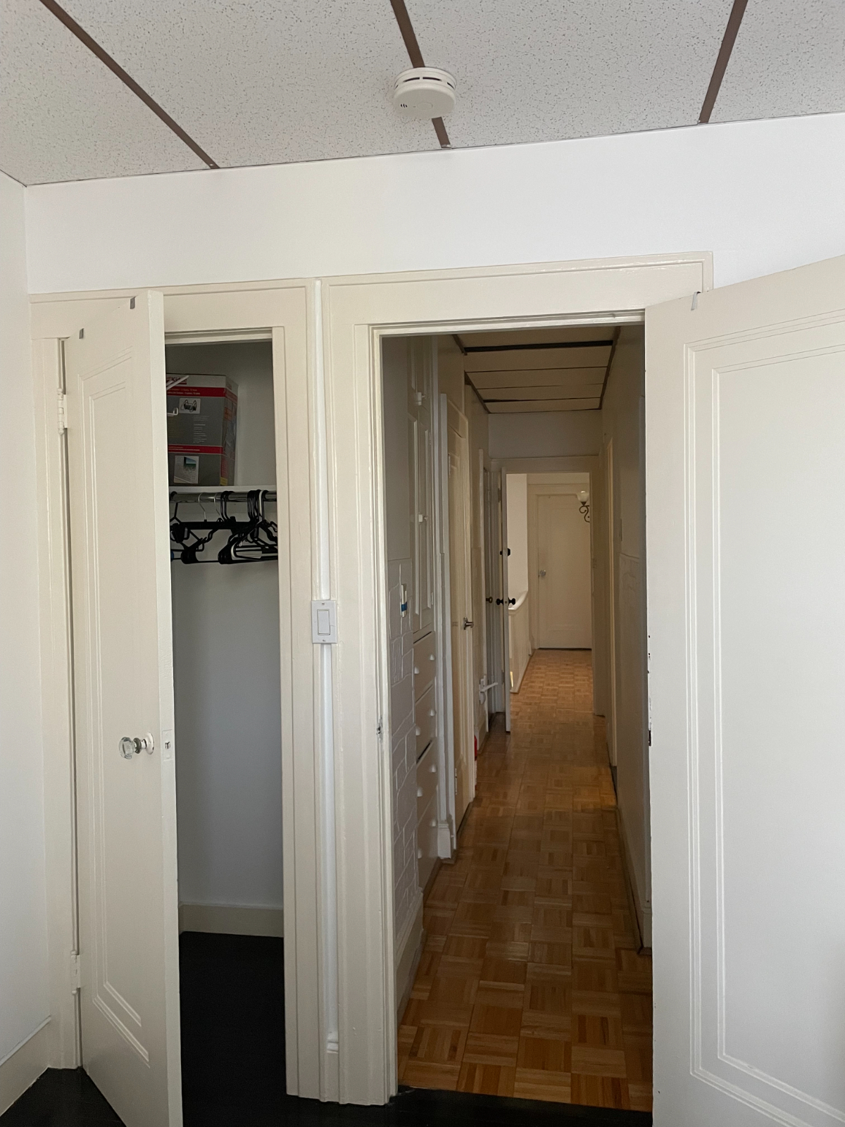 Best Quiet Room in the Area - Photo 9