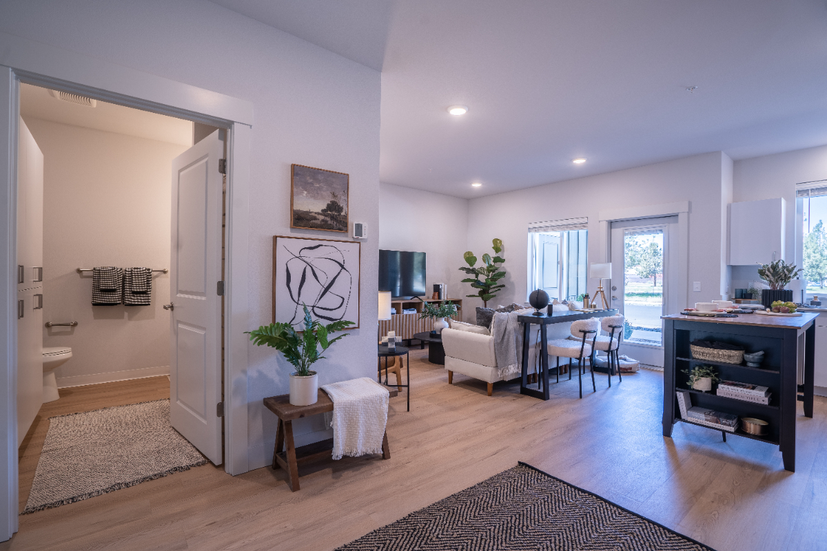Modern Mountain Living Community with 24/7 Fitness Center - Pet Friendly - Sauna - On-Site Dog Park-Clubhouse 160-102 - Photo 6