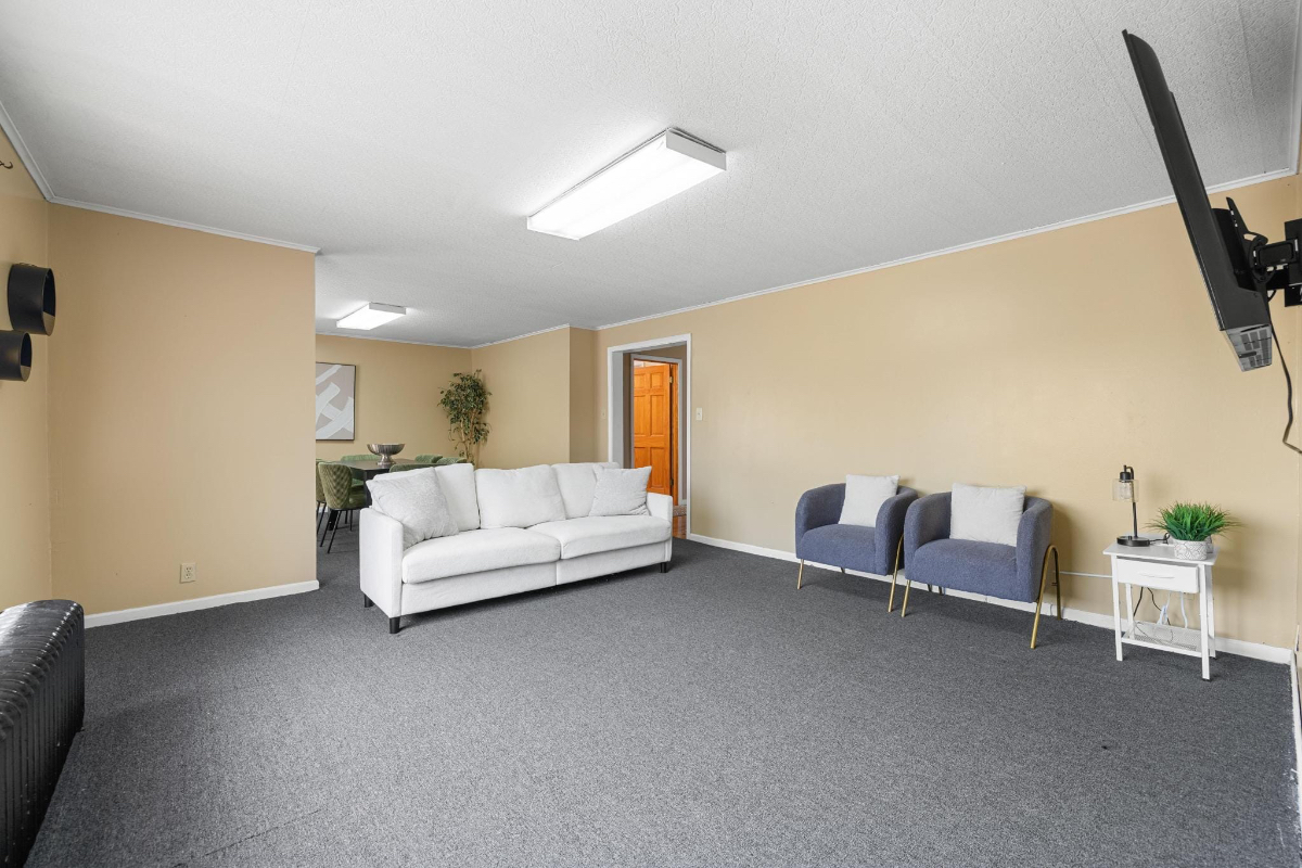 3 bed room/1 bath cozy apartment - Photo 11