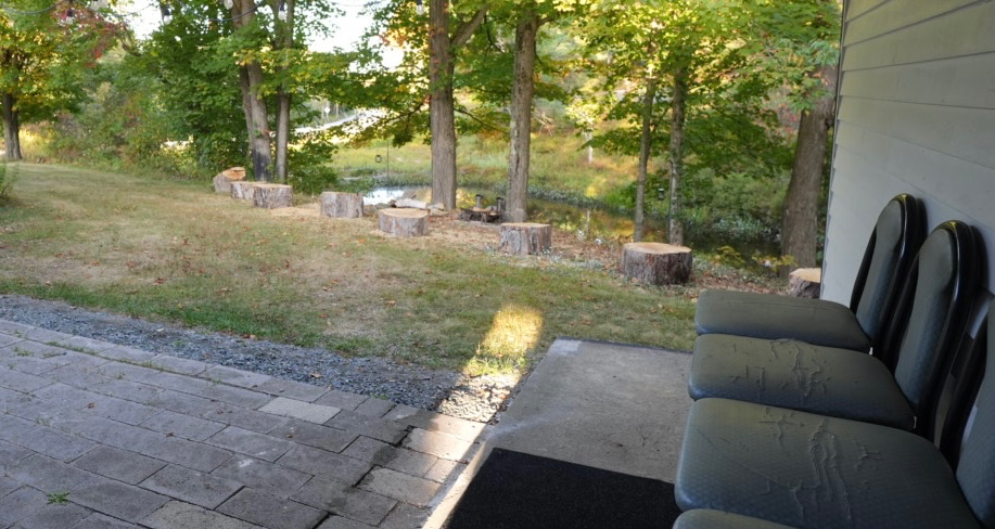 No. 3 at Grafton Inn - Photo 6