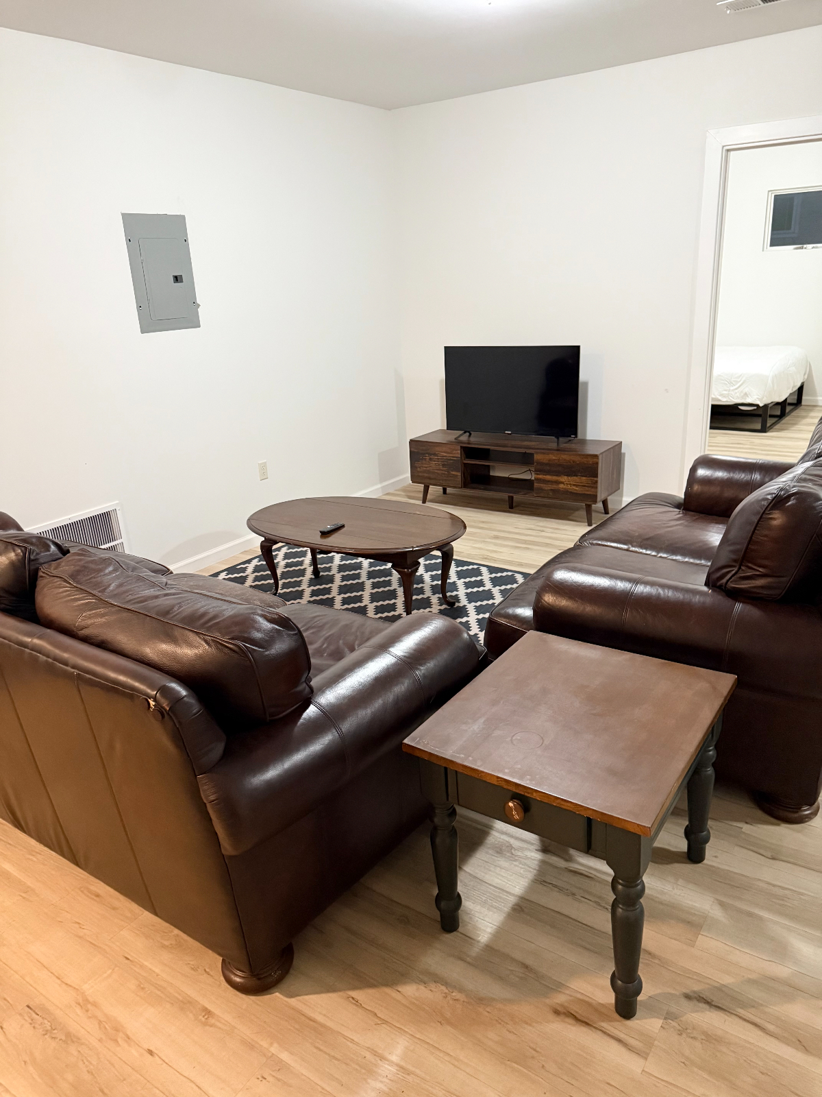 Furnished 2BR on Elmwood- Walk to Target, Coffee, and Kenmore Mercy - Photo 2
