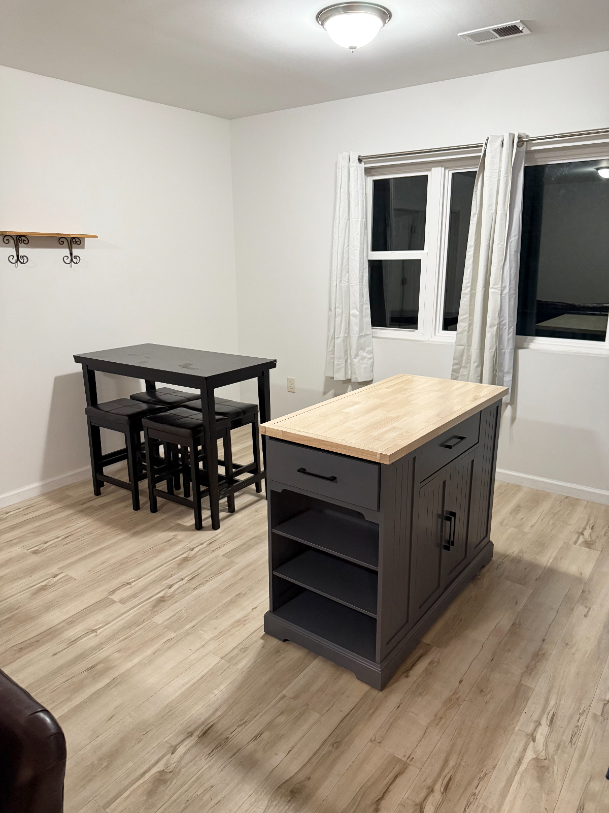 Furnished 2BR on Elmwood-  Walk to Target, Coffee, and Kenmore Mercy - Photo 11