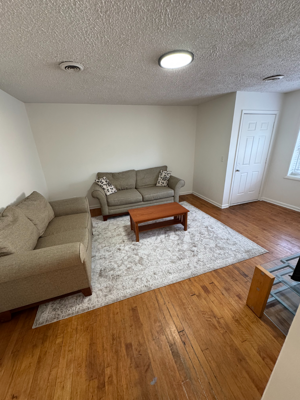 2 BR - LAUNDRY - NO PET FEE - Photo 10
