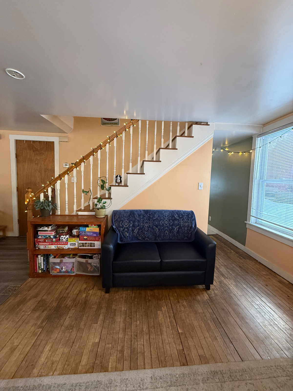 Cozy Private Suite Central To Everything - Photo 6