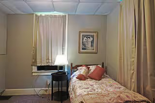 Workers Rest Guest House - Photo 9