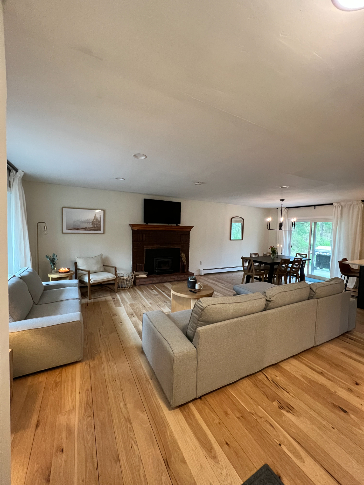 The Mile Hill House - Photo 2