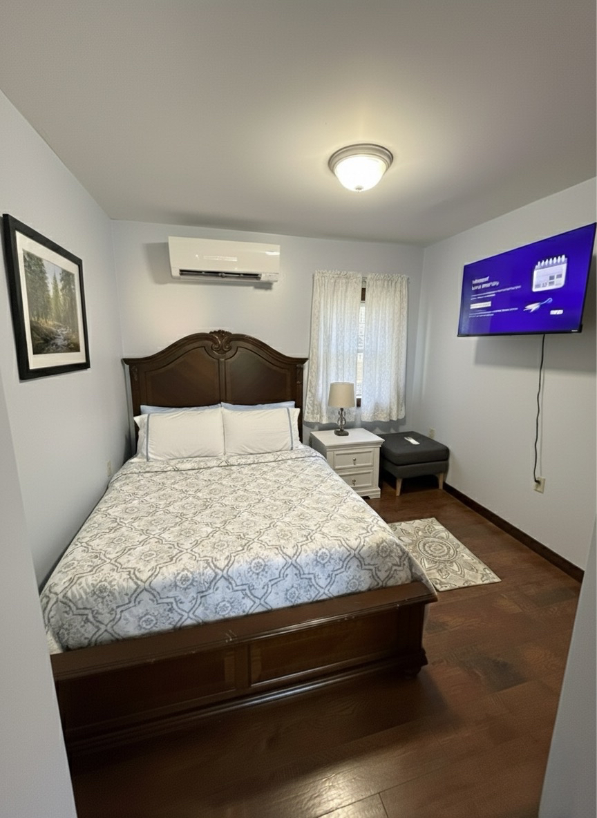 Big 3 Bedroom Apartment Near Everything - Photo 3