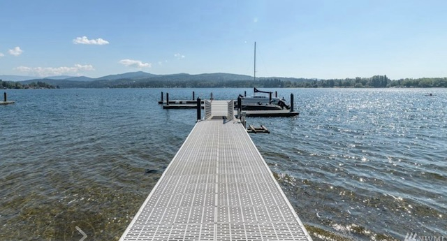 Spacious Lakeside Condo with Stunning Views - 6-8 month lease - Photo 6