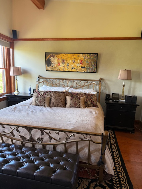 Fully Furnished Room Near U Street with In-Unit Laundry and More - Photo 4