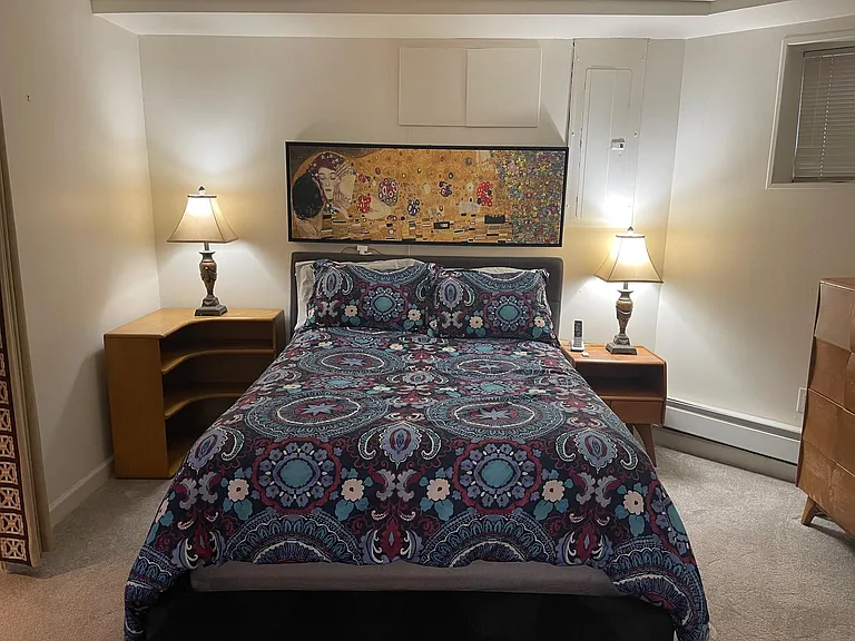 Fully Furnished Room Near U Street with In-Unit Laundry and More - Photo 12