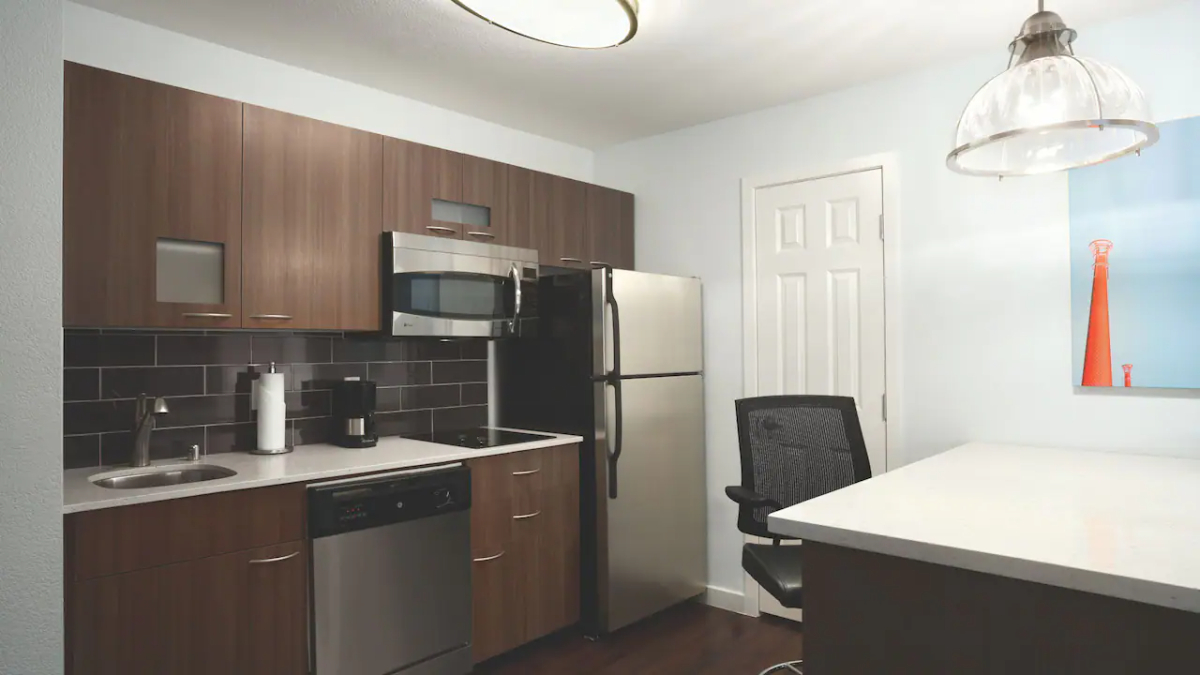 King Studio Suite - Photo 2