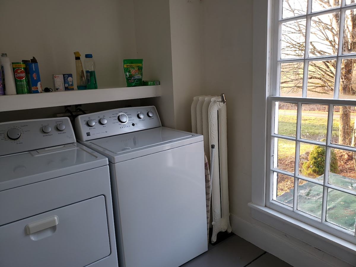Large One Bedroom Apartment on Farm - Photo 7