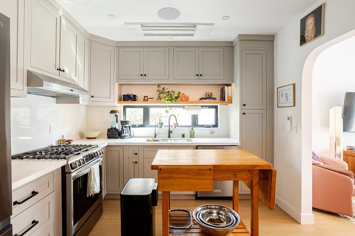 1BR Spanish Bungalow / Luxury Vintage Charm & Walkable / EV Charger - Photo 6