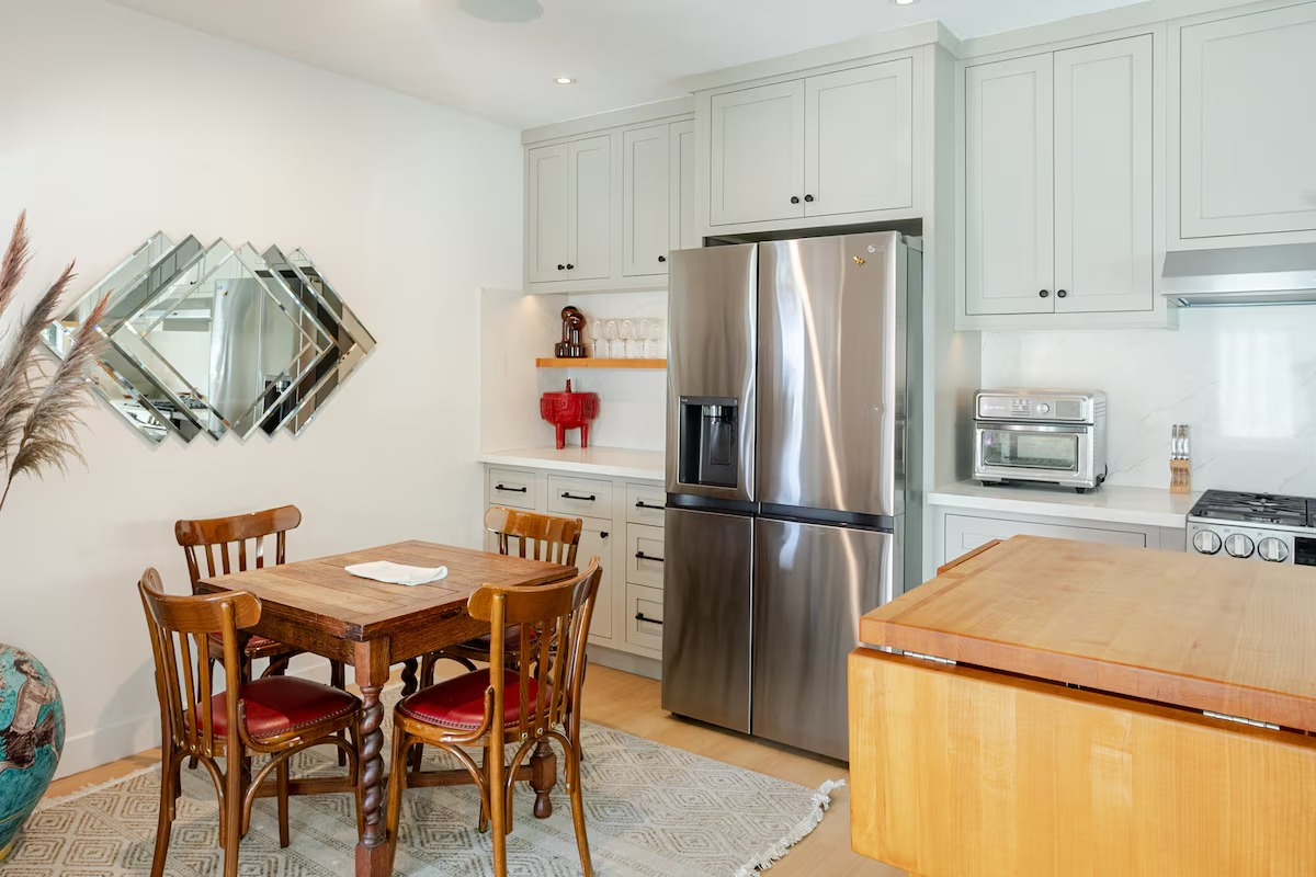 1BR Spanish Bungalow / Luxury Vintage Charm & Walkable / EV Charger - Photo 5