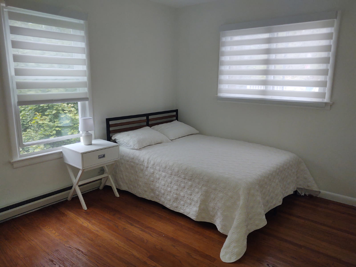 2,400 Fully Furnished, 1 Bedroom 1 Bathroom Apartment Call 412.401.7324 - Photo 4