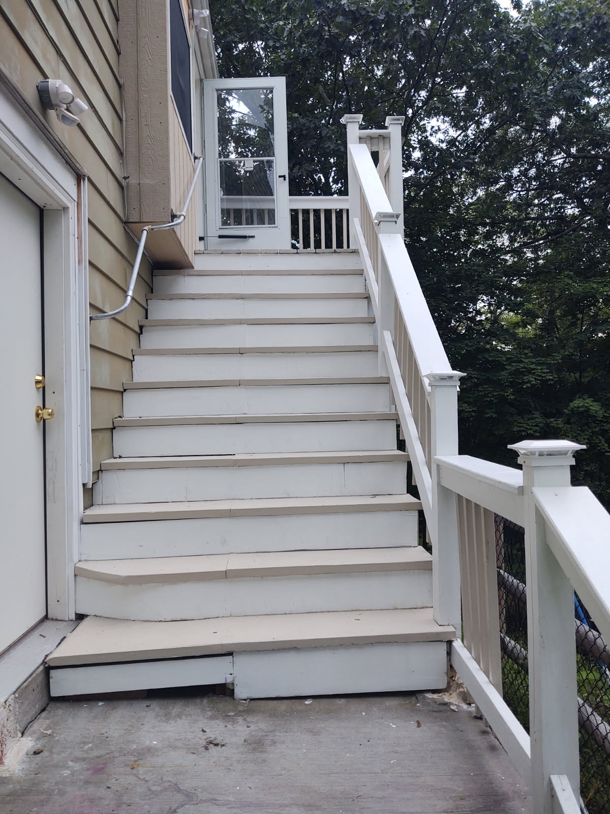 2,400 Fully Furnished, 1 Bedroom 1 Bathroom Apartment Call 412.401.7324 - Photo 5