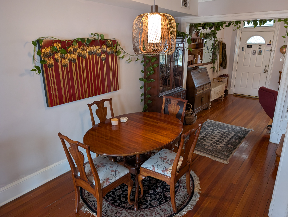 Cozy DC rowhouse with well-stocked kitchen - Photo 6
