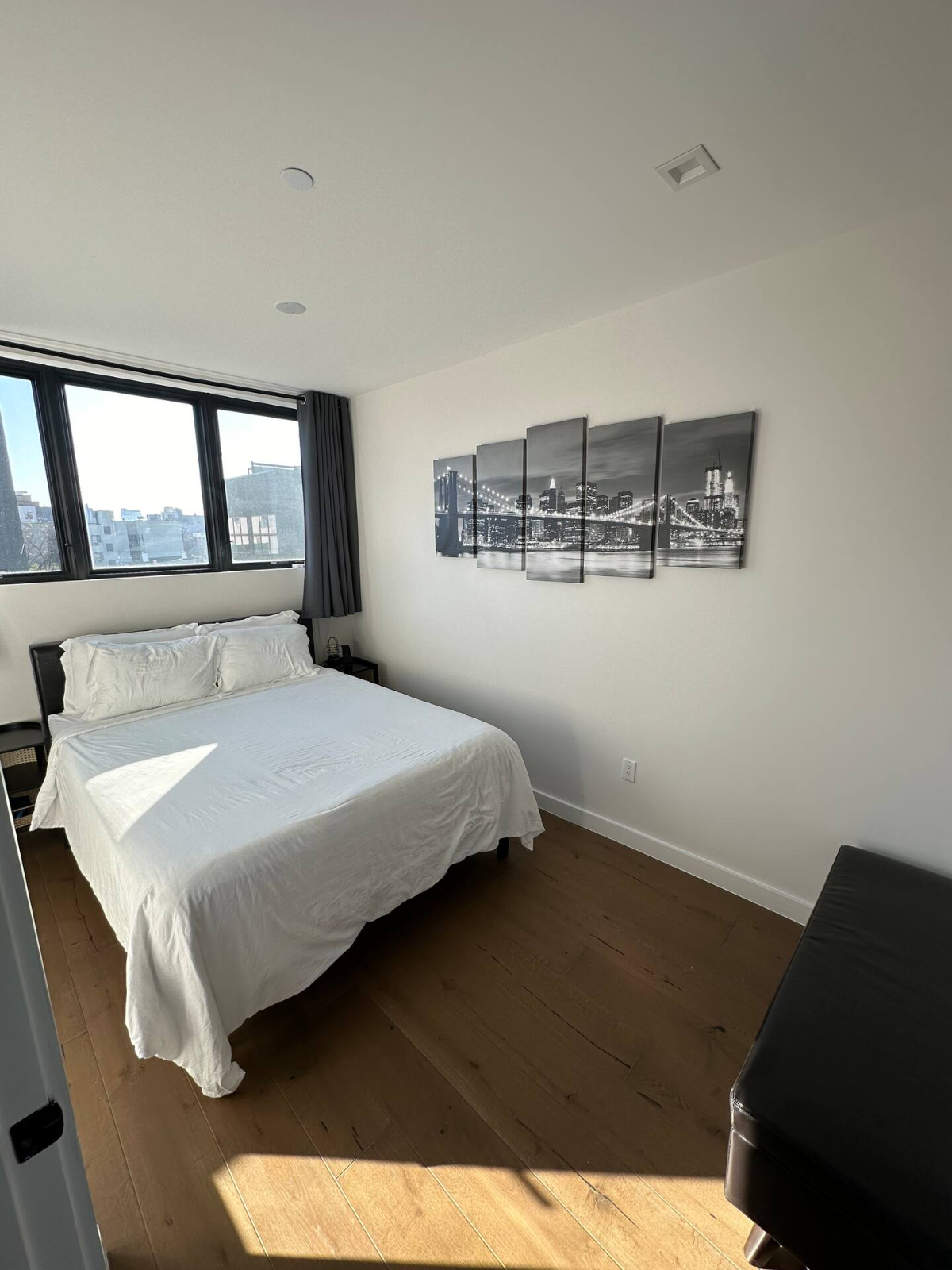 Luxury 3BR Penthouse in Greenpoint, Brooklyn - Fully Furnished - Photo 4