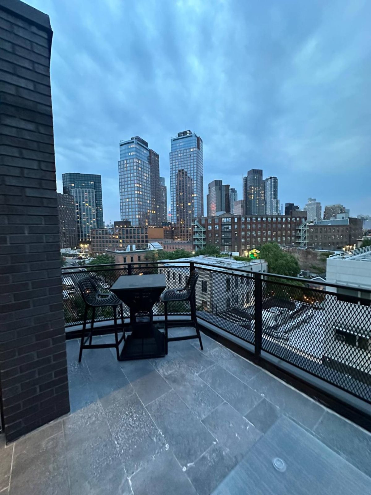 Luxury 3BR Penthouse in Greenpoint, Brooklyn - Fully Furnished - Photo 11