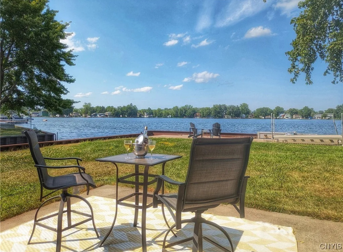 Lakeside Retreat just minutes from Syracuse and new MICRON site - Photo 1