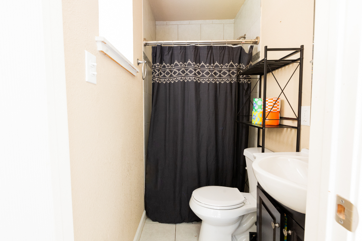Enter Property Name - Photo 3