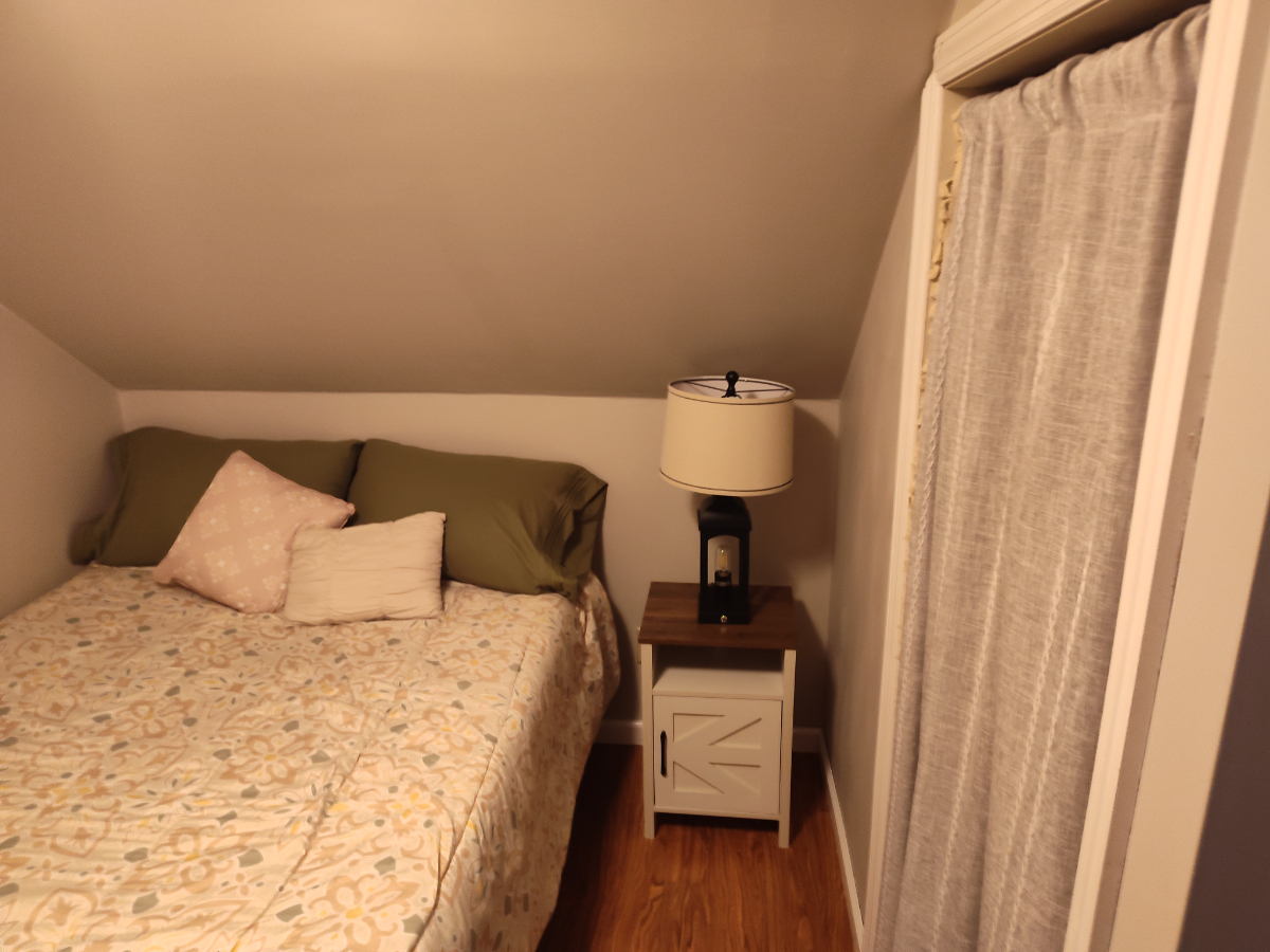 Guest House Top Floor - Photo 2