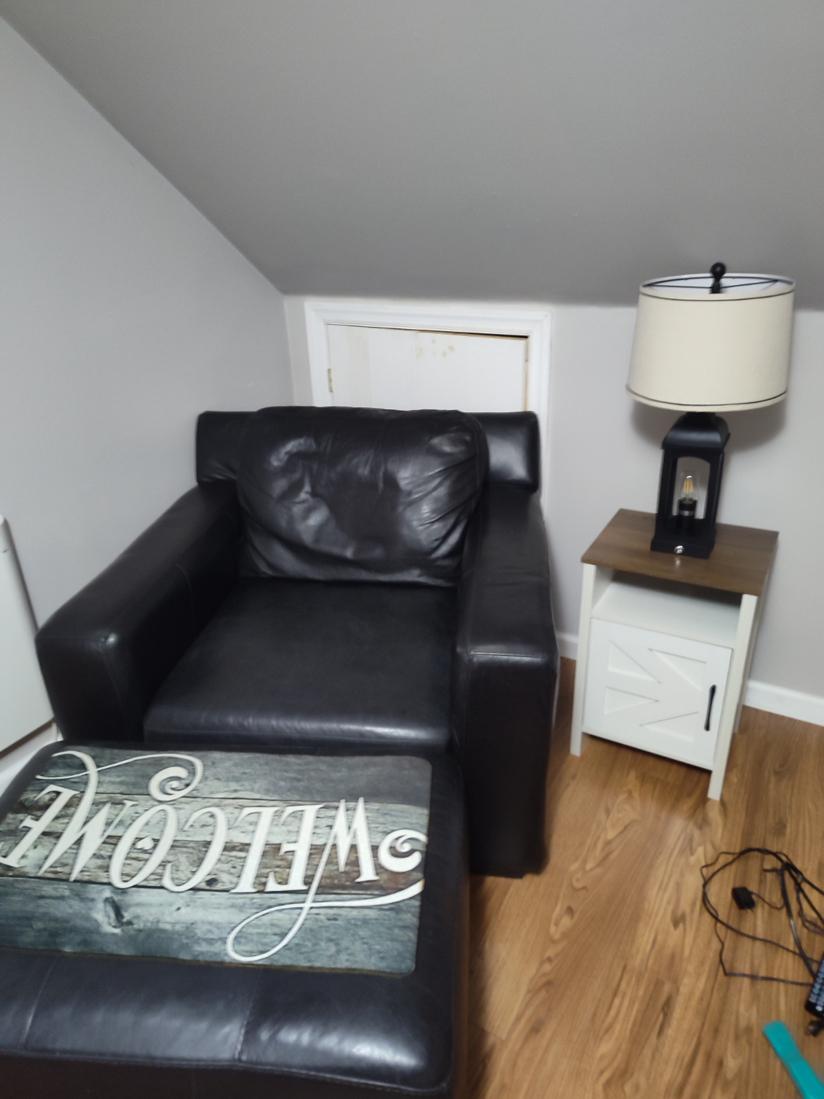 Guest House Top Floor - Photo 3
