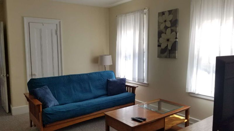 Intown Apartment Close to Everything - Photo 3