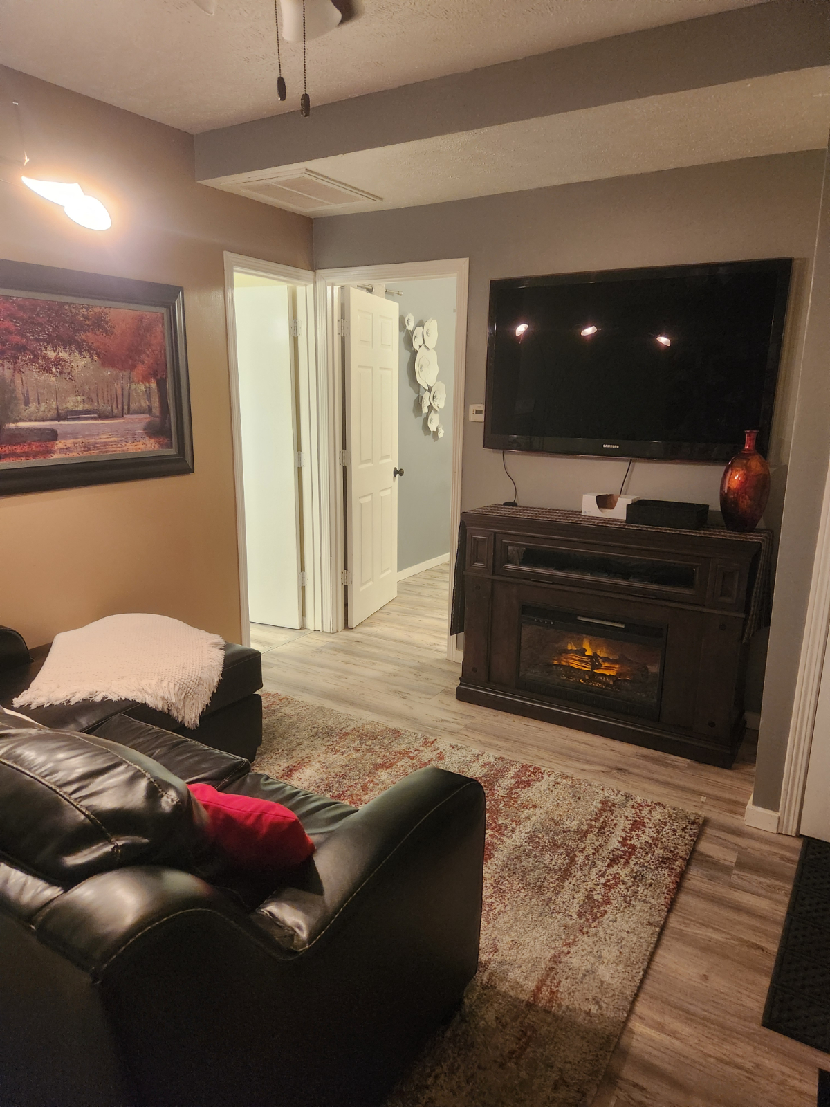 Council Bluffs Cottage #1 - Photo 7