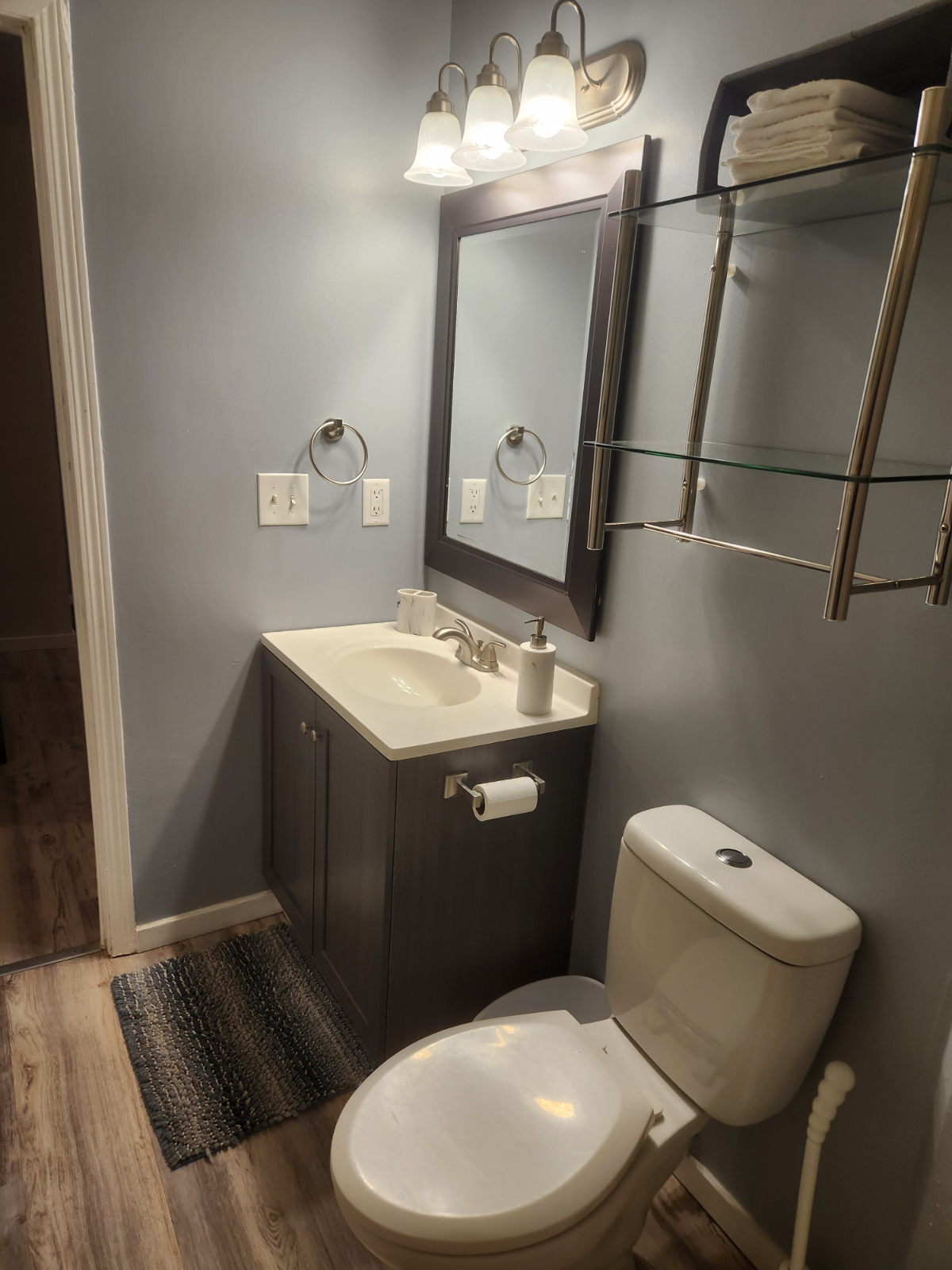 Council Bluffs Cottage #1 - Photo 8