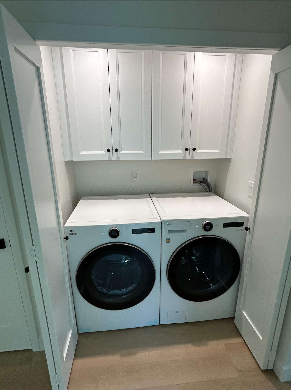 Brand New Detached Modern Masterpiece 2bd/1ba - Photo 4