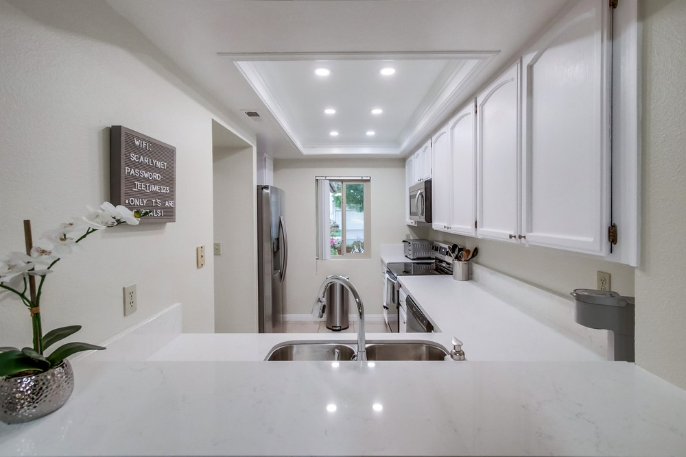 Bernardo Heights Single story 2 bedroom with attached garage and Golf Course Views - Photo 6