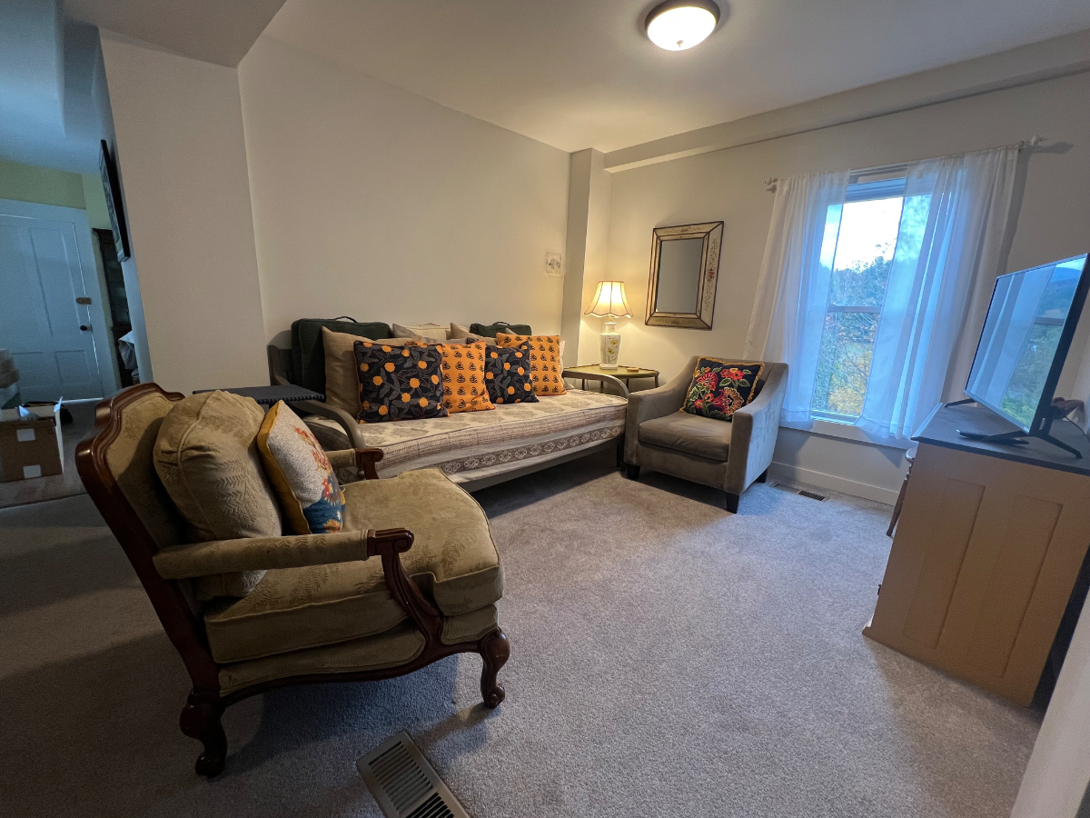 Designer owned River front home, First Floor - Photo 2