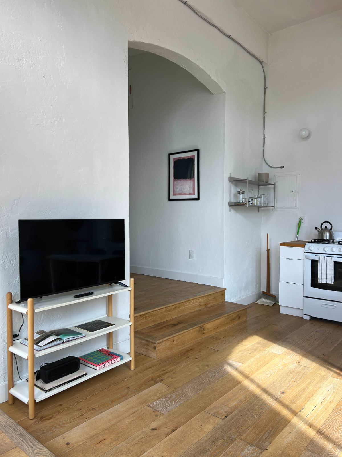 Open-Concept Loft in the Heart of Echo Park - Photo 4