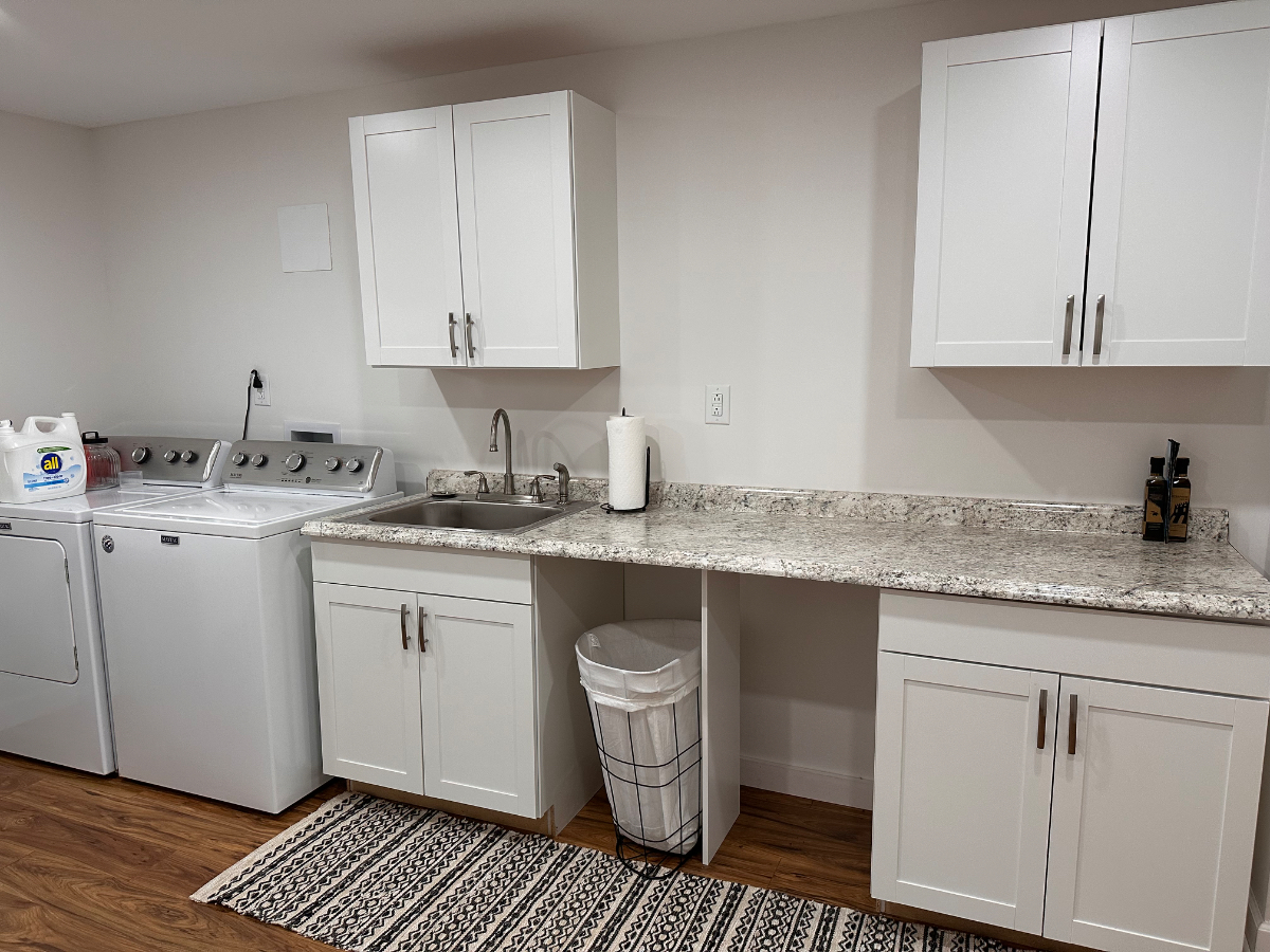 Residential 1 BR Apt Near Hospitals - Photo 2