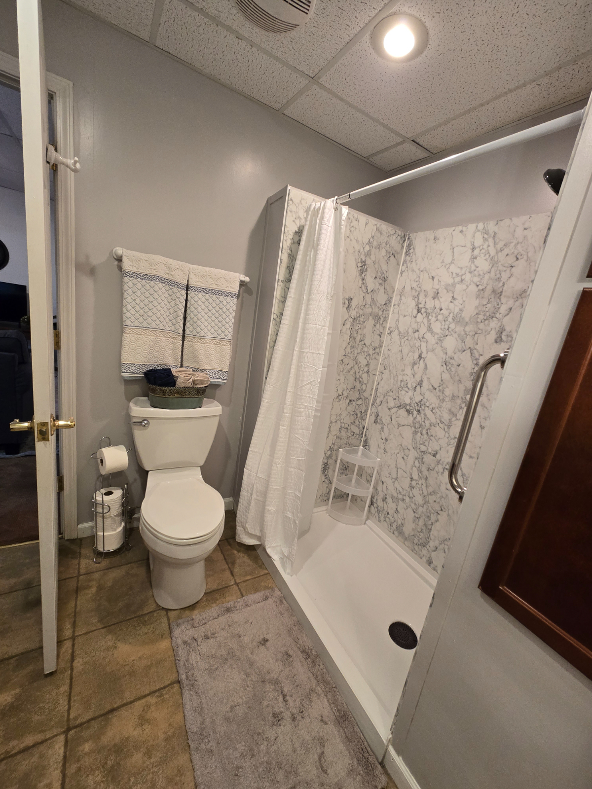 Home Away From Home - Photo 8
