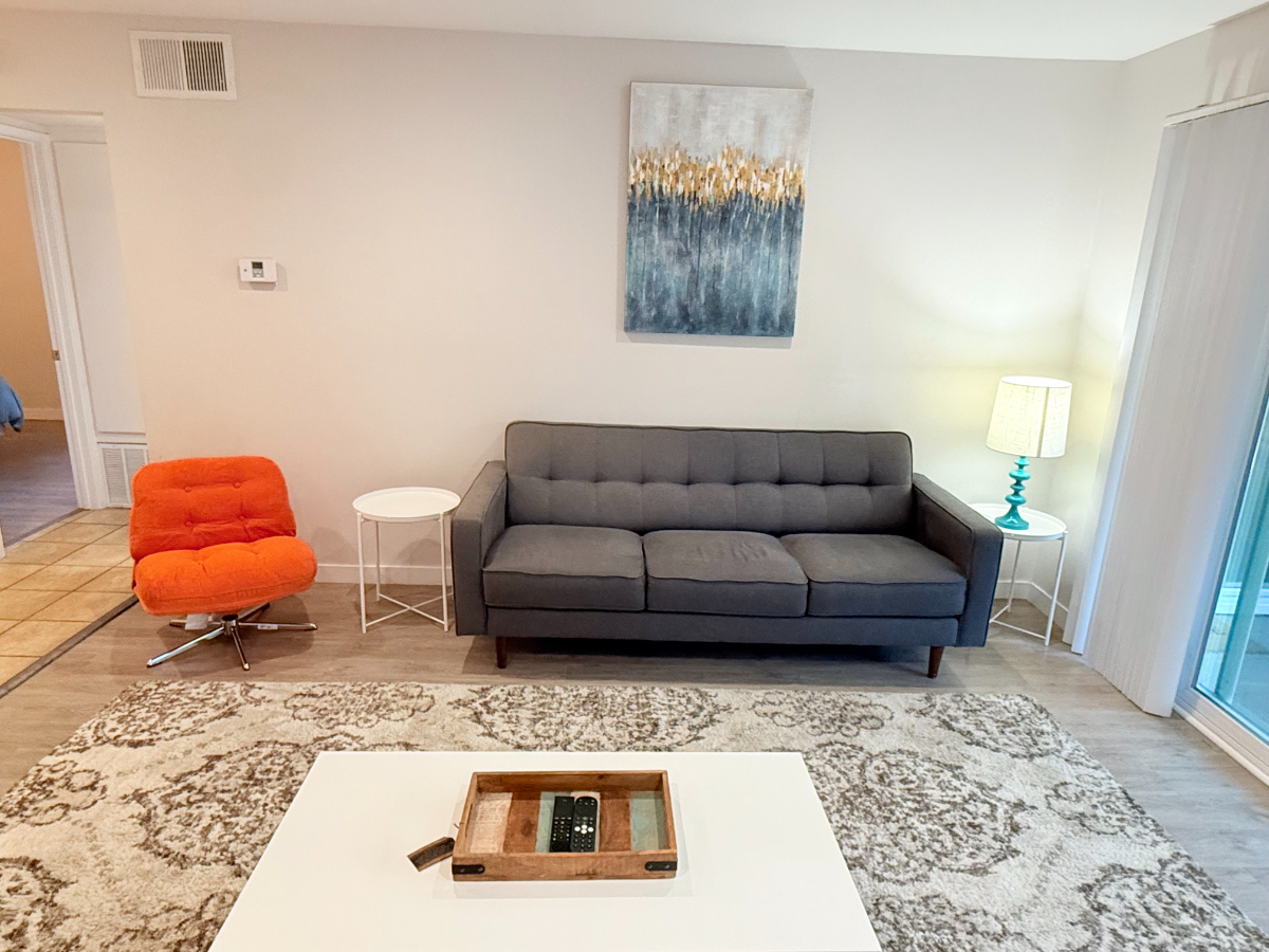 Mission Valley Furnished 2 bed condo - Pet friendly - Fast WiFi and Free parking - Photo 4